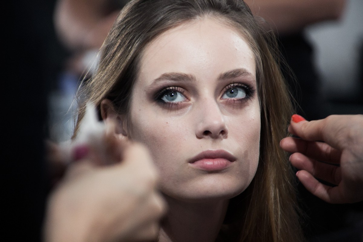 Backstage-Ralph-Russo-FW16_0069