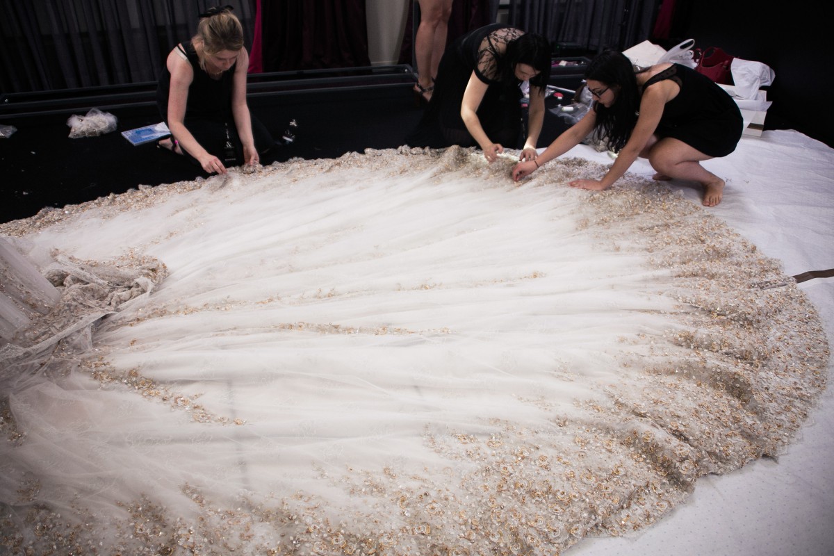 Backstage-Ralph-Russo-FW16_0466