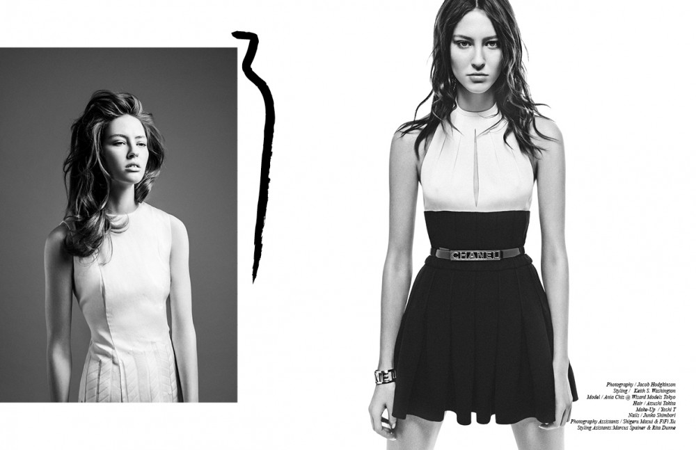 Dress / BOSS Opposite Dress, belt and bracelet / Chanel