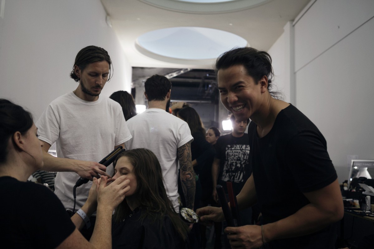 Backstage_John-Galliano061