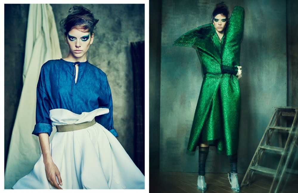 Total look / Viktor & Rolf Opposite Coat & shoes / Maison Margiela ‘Artisanal’ by John Galliano